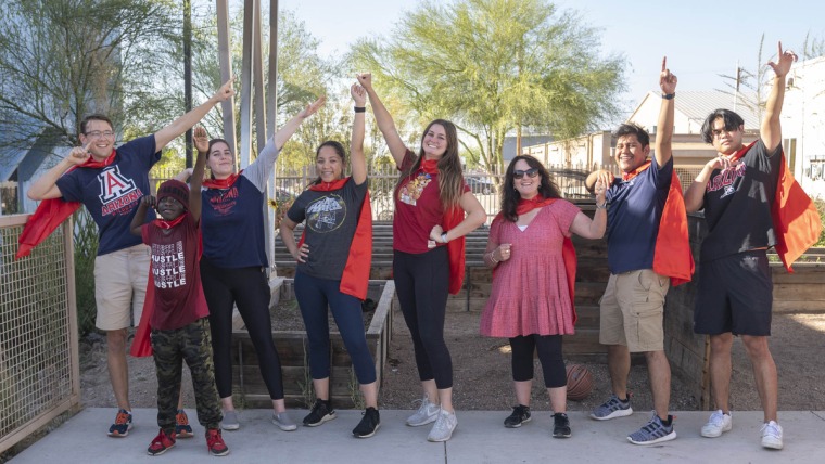 Sabrina Plattner with students